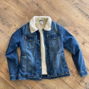 Woman’s Cinch Jean jacket